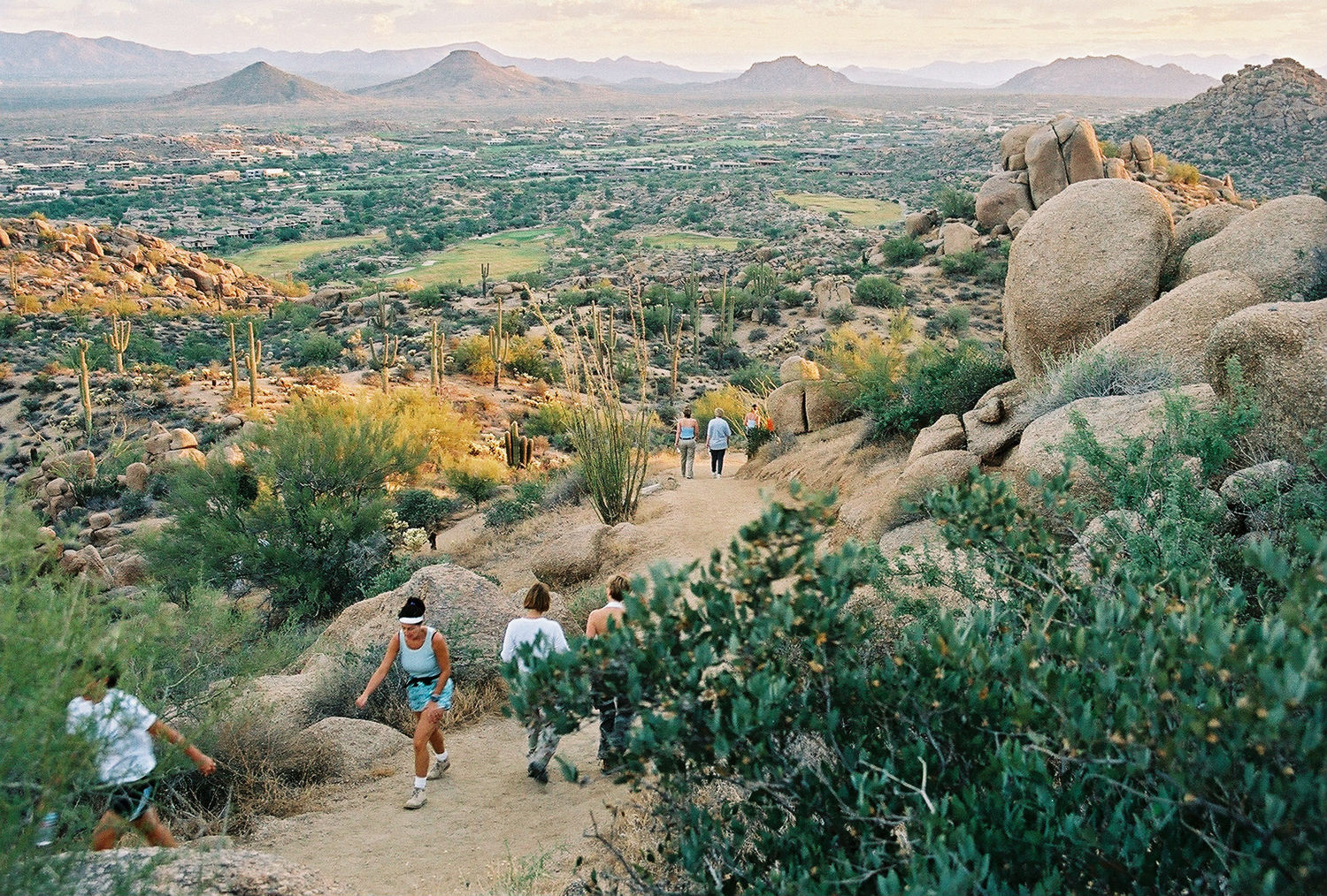 four seasons Hiking Pinnacle Peak