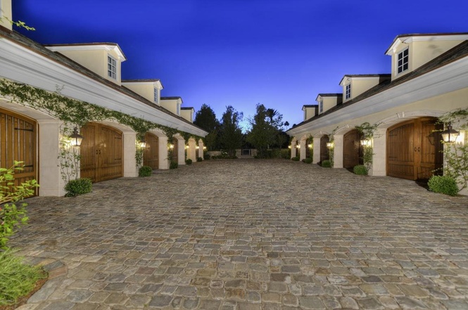 12.5 garages outside