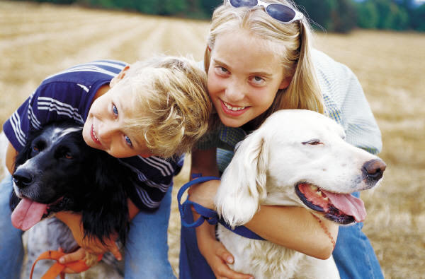 kids w dog