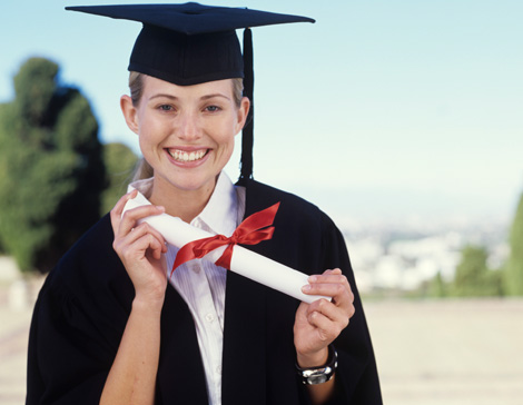 girl-with-diploma