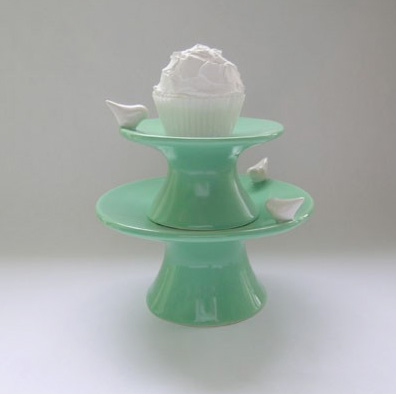 setting-the-stage-for-your-cake-7