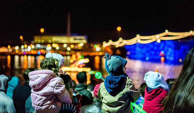 boat-parade-header-image.jpg