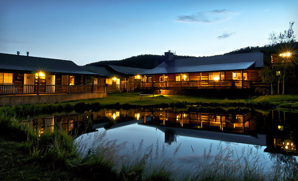 Greer-Lodge-Resort-Cabins-01 wide