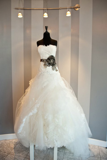 wedding-dress-trends-belts-13