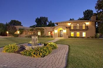 Phoenix - Gated on 2.5 acres in Barlett Estates - 1440000 