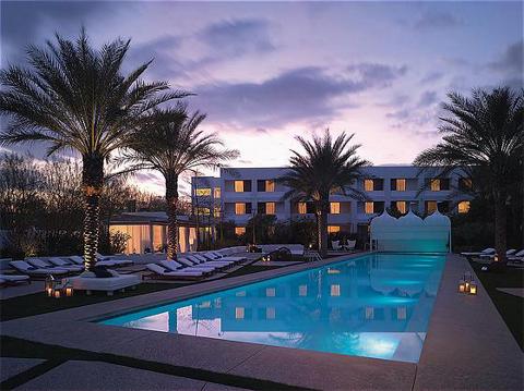 mondrian scottsdale pool