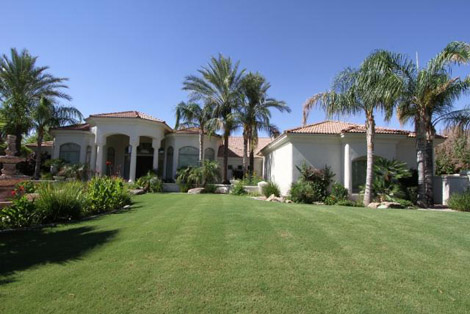 Mesa Gated Community of El Portillo - 895000