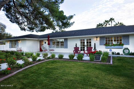 Phoenix - Completely Renovated in La Donna Estates 2 - 899000