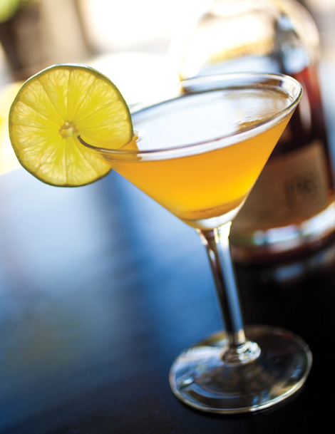 afm1112-cocktails-rum-bar-at-the-breadfruit-the-daiquiri-1981