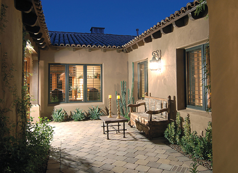 afm1010-homes-courtyard-credit-scott-sandler