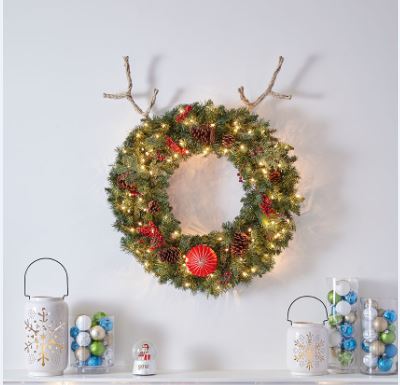 reindeerwreaths2.JPG