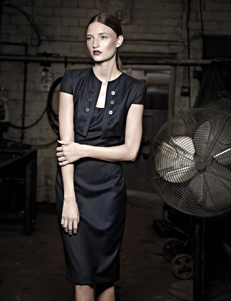 afm0911-fashion-alexander-mcqueen-2