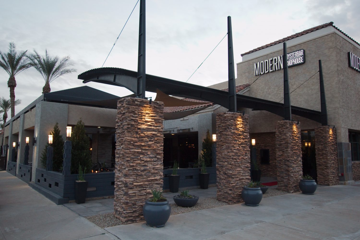 A Taste of MODERN OYSTERBAR CHOPHOUSE