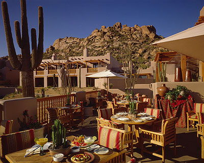 crescent-moon Crescent Moon Patio